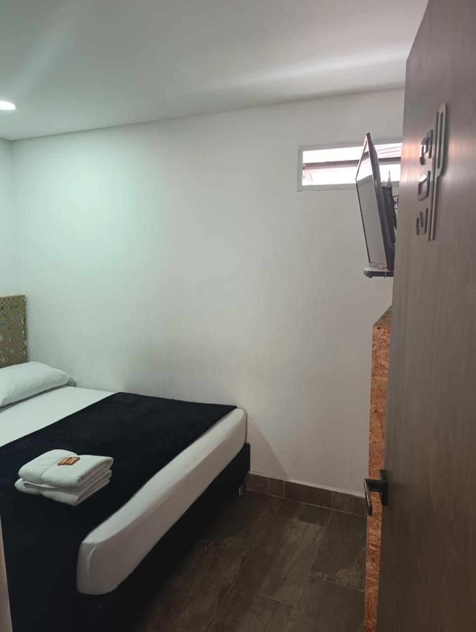 Hotel Prestige Медельїн Екстер'єр фото