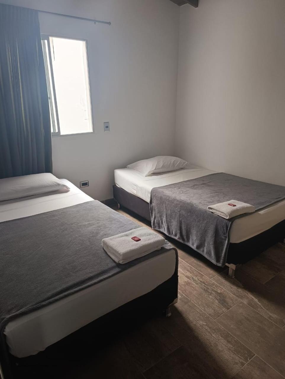 Hotel Prestige Медельїн Екстер'єр фото